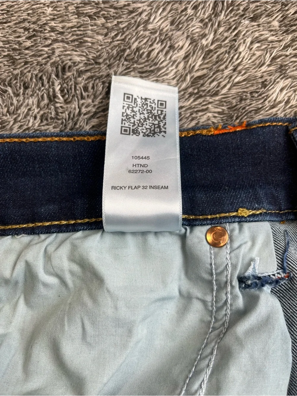 True Religion Ricky Relaxed Straight Jeans Dark Wash Size 42 (Measures 44)